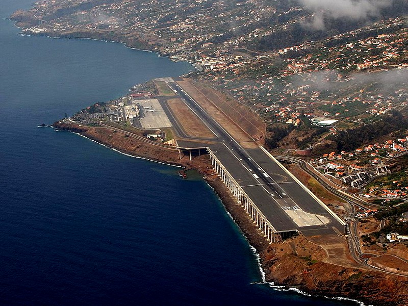 MadeiraAirport